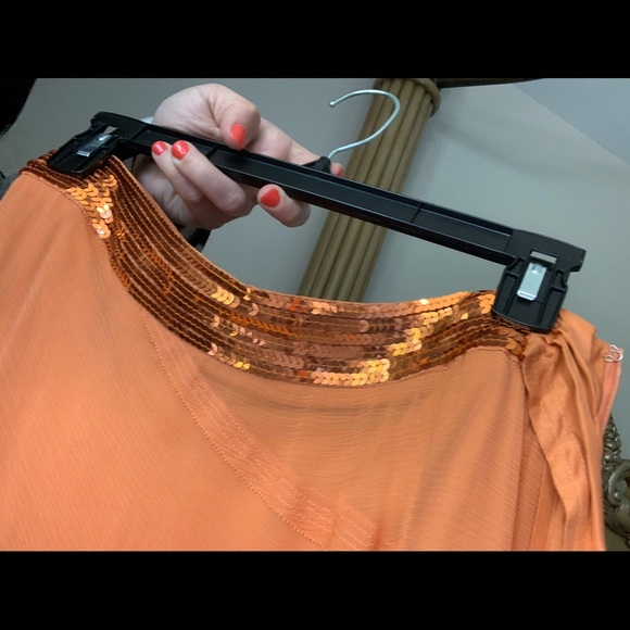 Fun skirt - Picture 3 of 7